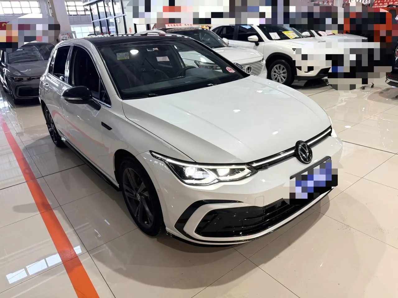 Volkswagen 2023 Golf 8 R-Line 1.4TSI 280TSI Lite Automatic 3