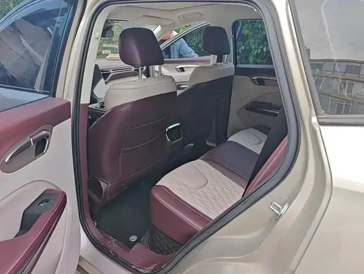 Bestune T90 2023 2.0T Automatic Flagship 11