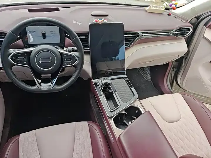 Bestune T90 2023 2.0T Automatic Flagship 12