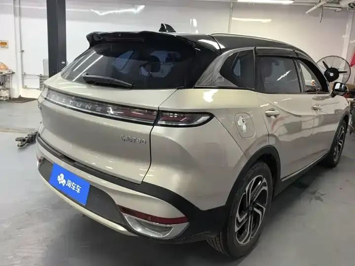 Bestune T90 2023 2.0T Automatic Flagship 3