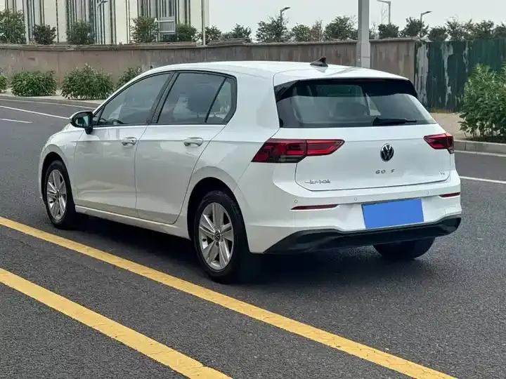 Golf 2023 200TSI DSG Pro 7