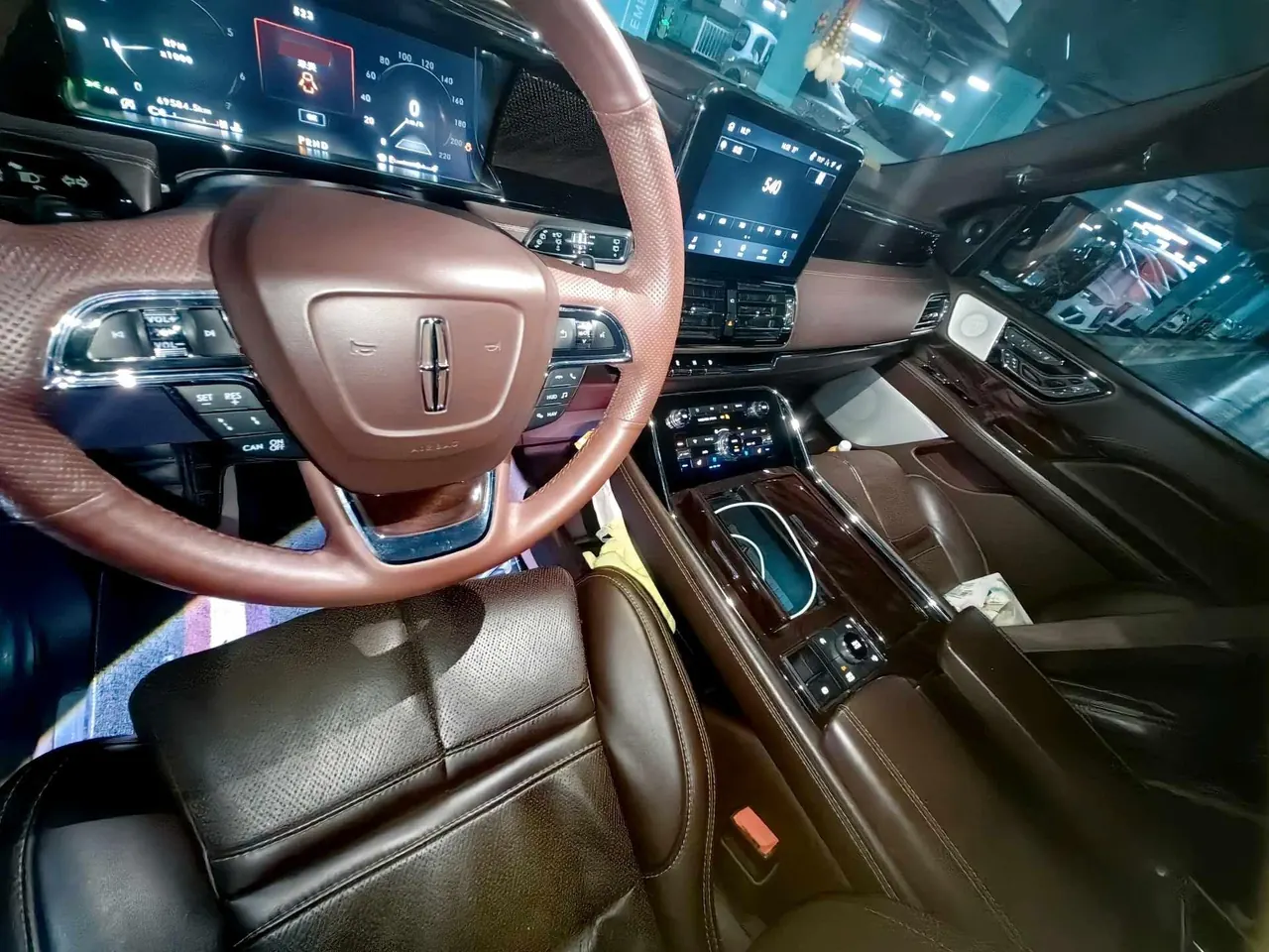 Lincoln Navigator (Imported) 2020 Navigator 3.5T Presidential Series Automatic Gear 4