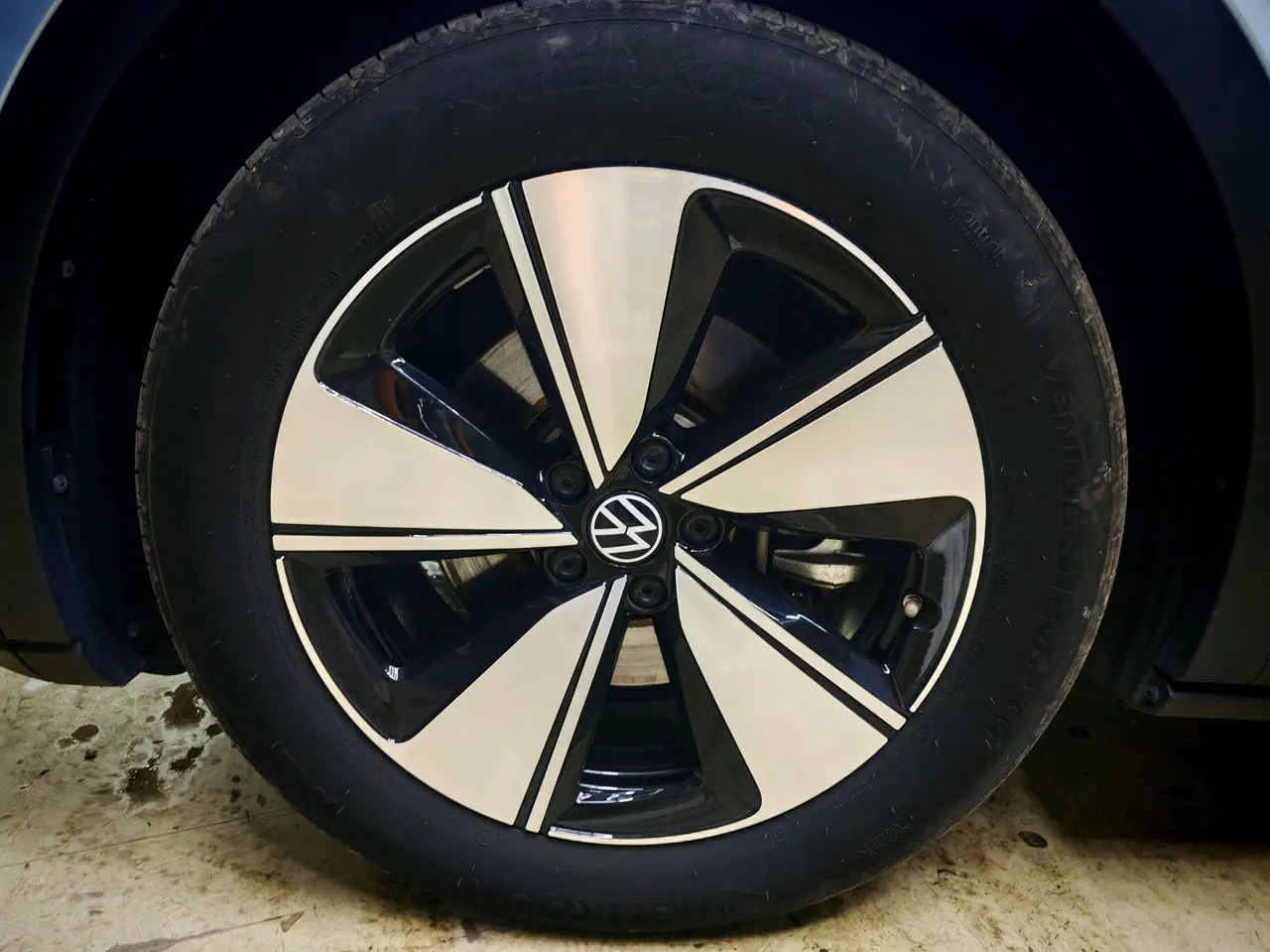 Volkswagen 2025 ID. 4 X Smart Pure Smart Edition Automatic Gear 3