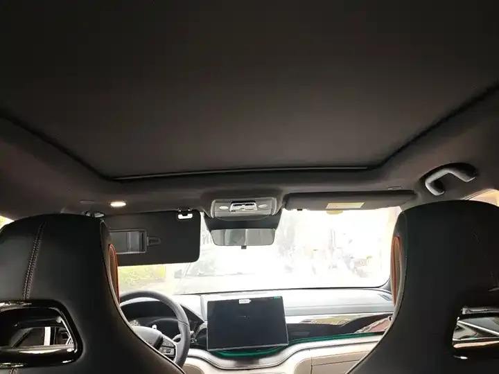 Song PLUS New Energy 2024 Glory Edition DM-i 110km Flagship PLUS 9