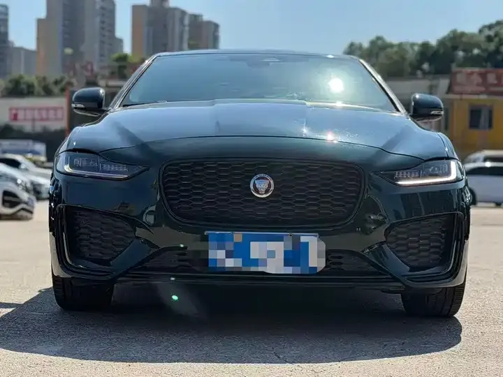 Jaguar XEL 2022 2.0T 250PS R-DYNAMIC S Enterprising Sports Edition 2