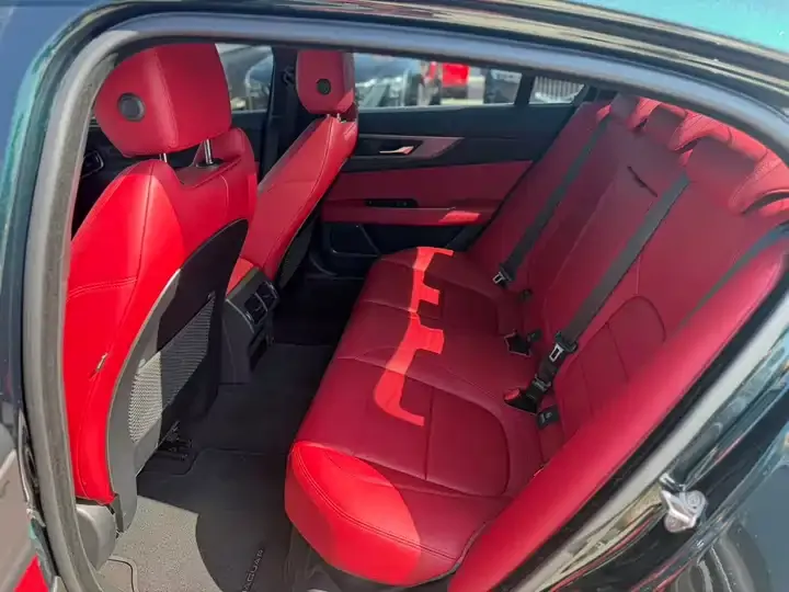 Jaguar XEL 2022 2.0T 250PS R-DYNAMIC S Enterprising Sports Edition 9