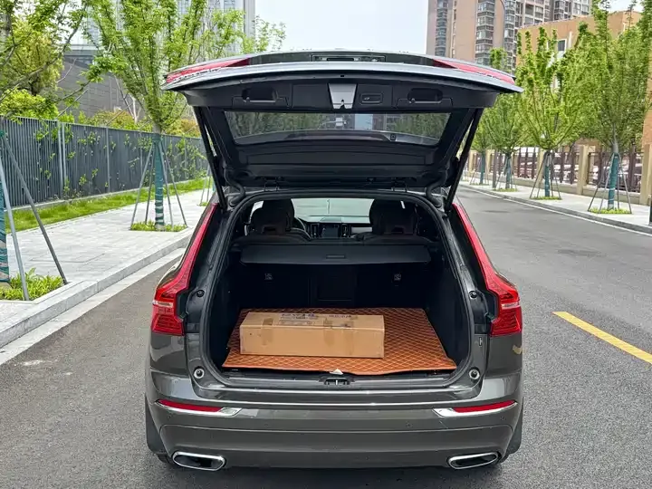 Volvo XC60 2021 T5 4-wheel-drive Zhiyi Deluxe Edition 12