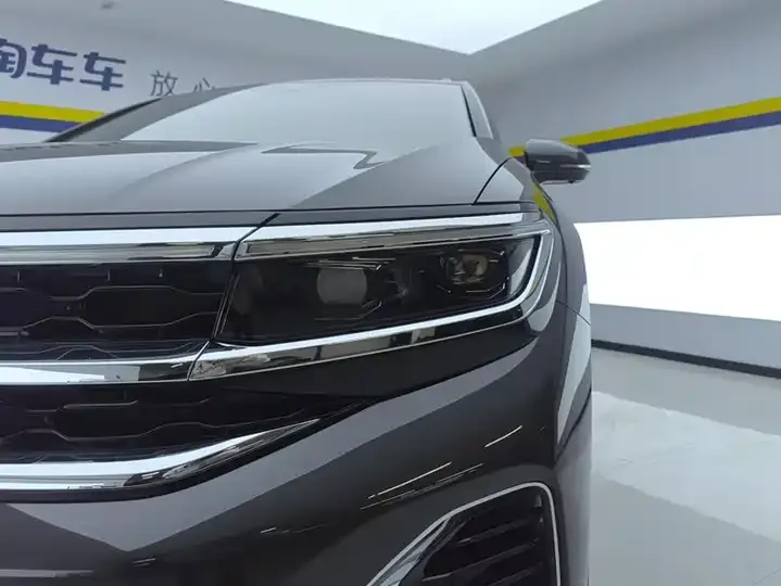 The 2024 380TSI four-wheel drive luxury version Pro 6 seats 5