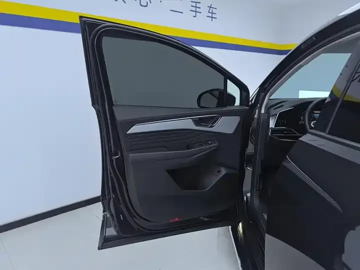 The 2024 380TSI four-wheel drive luxury version Pro 6 seats 7
