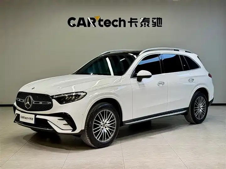 Mercedes Benz GLC 2025 changed to GLC 300 L 4MATIC dynamic 5 seats - View 1