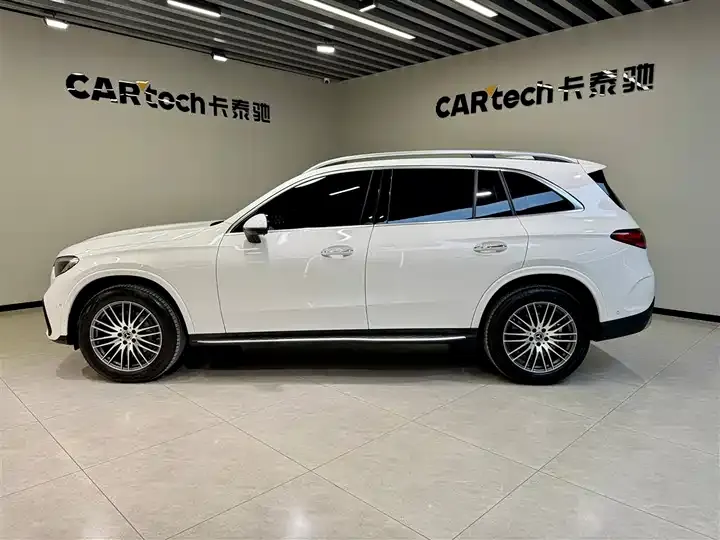 Mercedes Benz GLC 2025 changed to GLC 300 L 4MATIC dynamic 5 seats 7