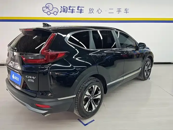 Honda CR-V 2021 240TURBO CVT Two-Drive Urban Edition 3