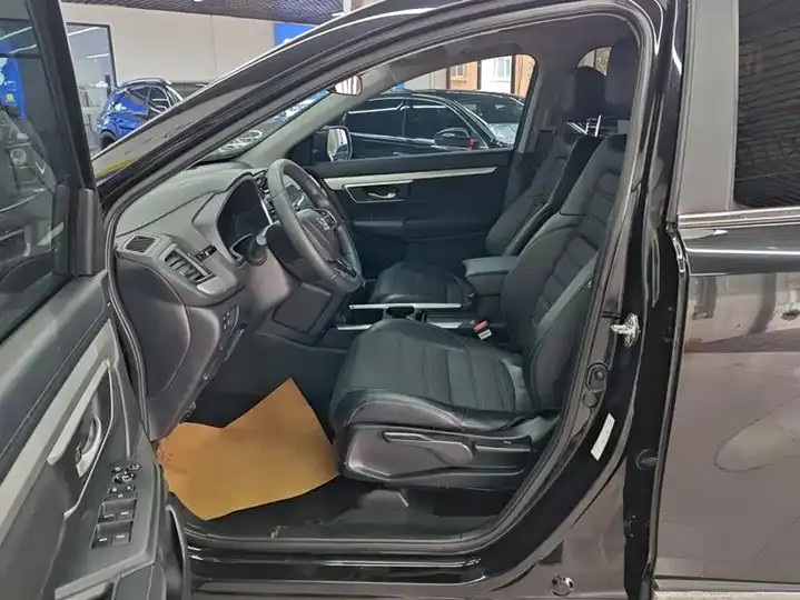Honda CR-V 2021 240TURBO CVT Two-Drive Urban Edition 9