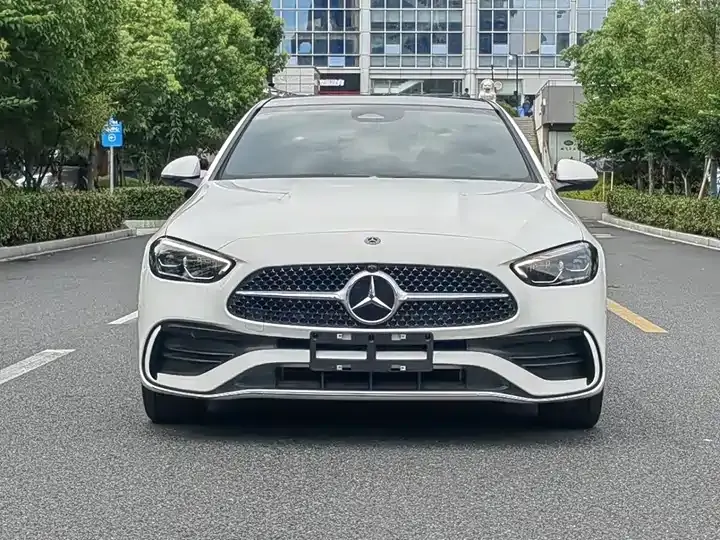 Mercedes Benz Class C 2024 to 3 C 260 L Sports Edition 2