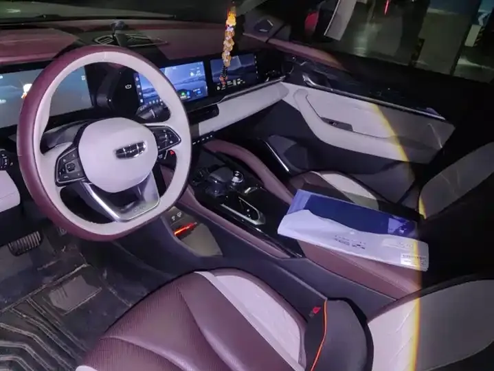 XingyueL (Monjaro) 2021 2.0TD High Power Automatic Four-wheel Drive Flagship 12