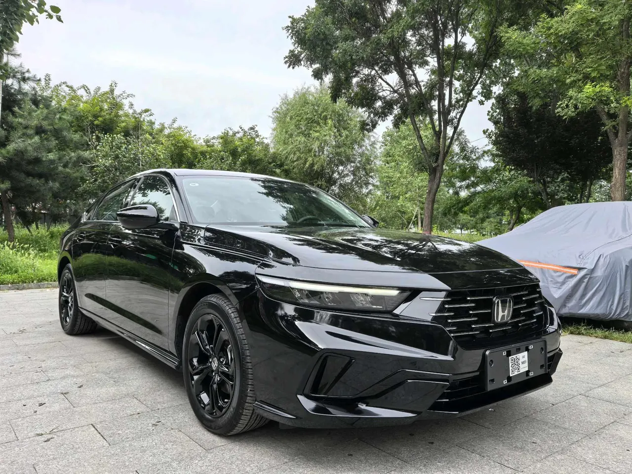 Honda 2025 11th Generation Accord 1.5T Stepless 260TURBO Sports Series Deluxe Automatic Gear 2