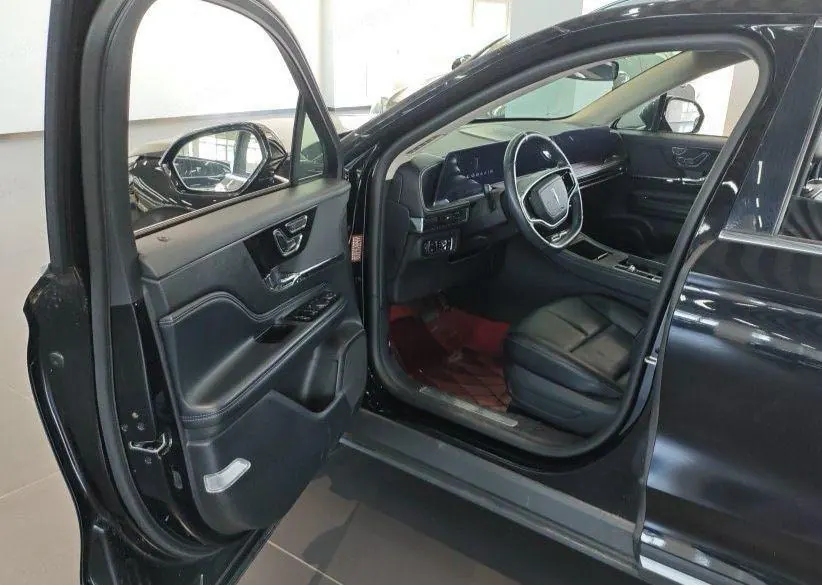Lincoln 2023 adventurer 2.0T two-wheel drive exclusive edition automatic gear 4