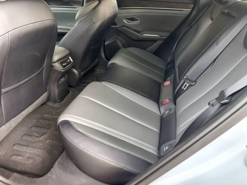 BYD 2026 Qin L DM-i 1.5 stepless 210KM Exceed automatic gear 4