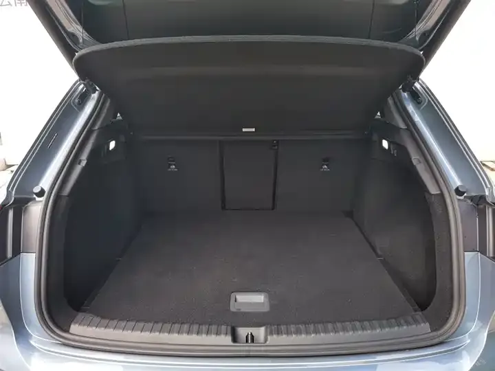 Audi Q4 e-tron 2023 50 e-tron quattro Creation Edition 7