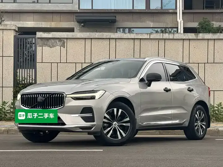 Volvo XC60 2023 B5 4-wheel-drive Zhiyi Deluxe Edition - View 1