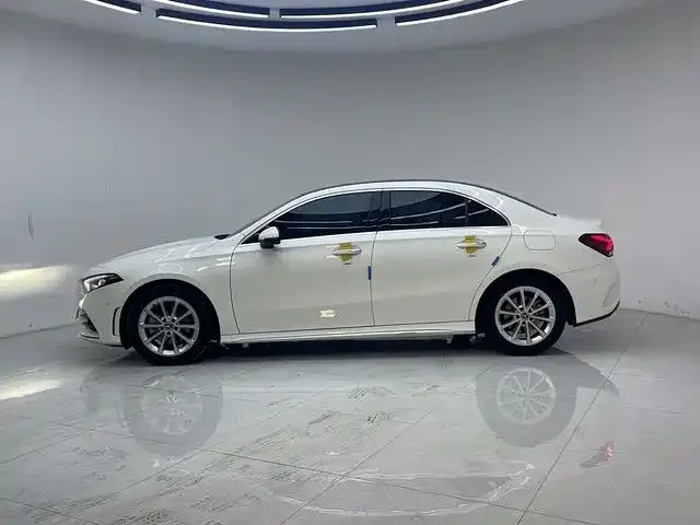 Mercedes Benz Class A 2022 Model to A 200 L Sports Car Dynamic Model 7