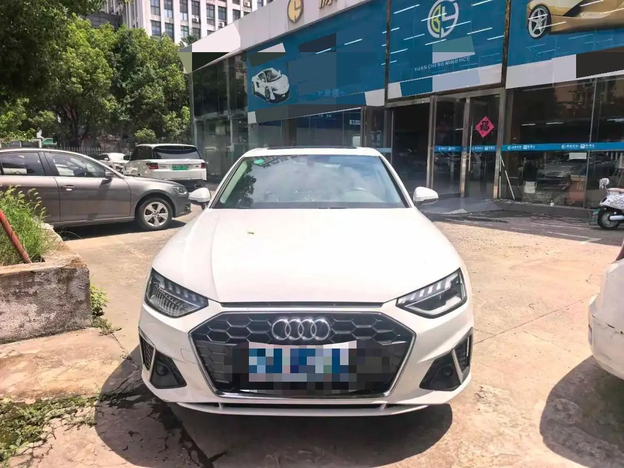 Audi 2020 A4L 2.0TFSI 40TFSI Deluxe Dynamic Automatic 2