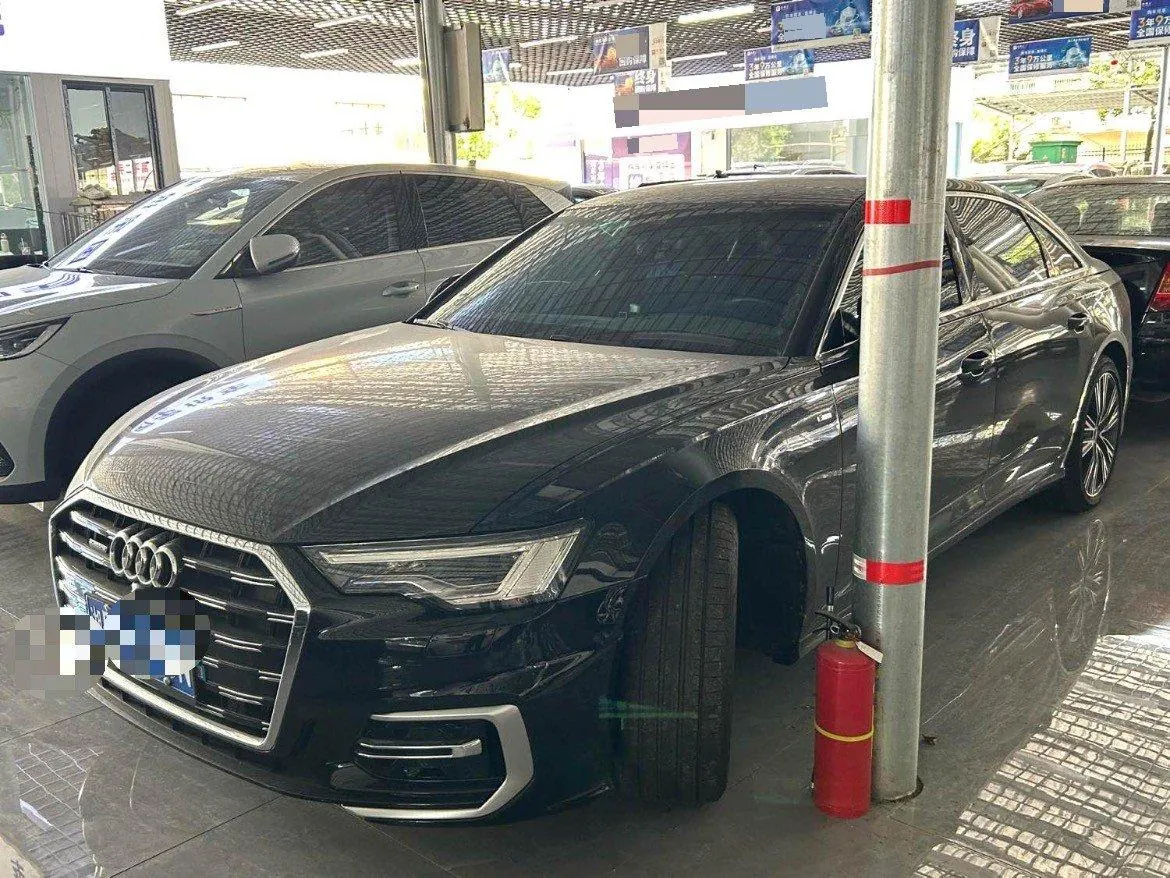 Open image lightbox: Audi 2024 A6L 2.0TFSI 45TFSI Quattro enjoy dynamic automatic transmission