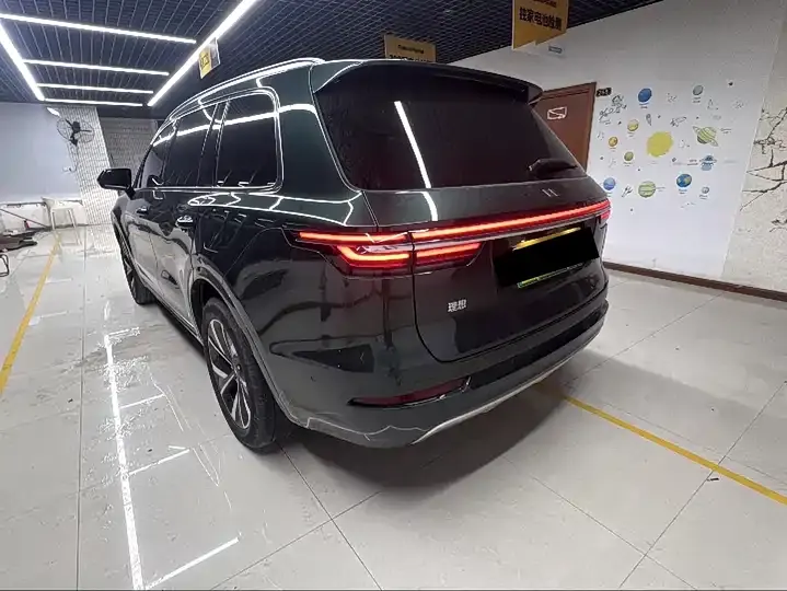 Li ONE 2021 extended 6-seat version 4