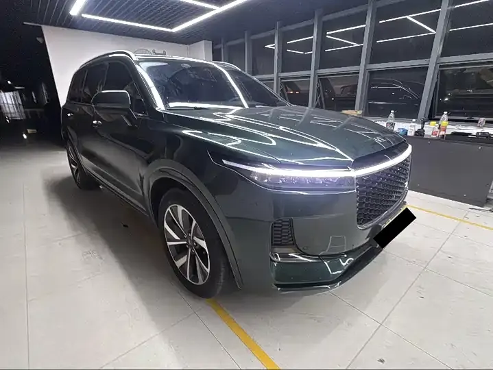 Li ONE 2021 extended 6-seat version 5
