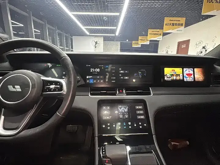 Li ONE 2021 extended 6-seat version 9