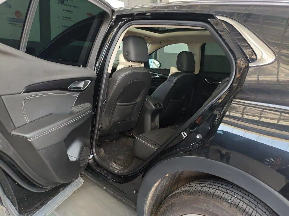 Buick 2023 Angkewei S 48V 1.5T 552T Two-Drive Luxury Automatic Gear 2