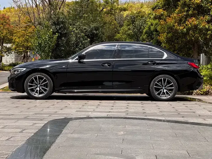 BMW 3 Series 2021 Change 325Li M Sports Suit 10