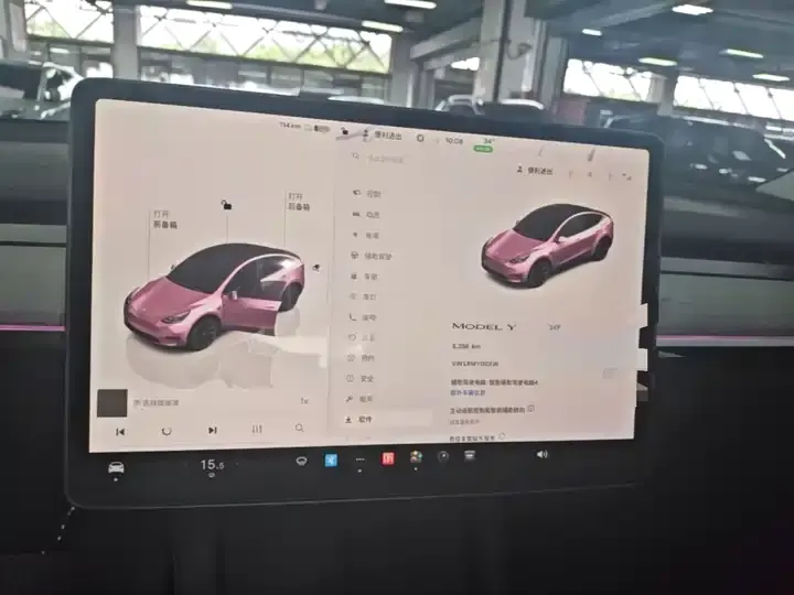 Model Y 2024 rear-wheel drive version 12