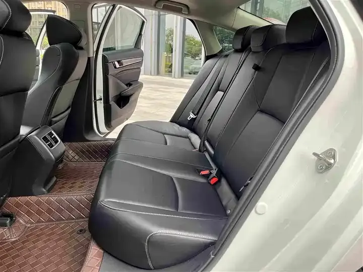 Yingshi 2019 260TURBO exquisite version of the country VI 12