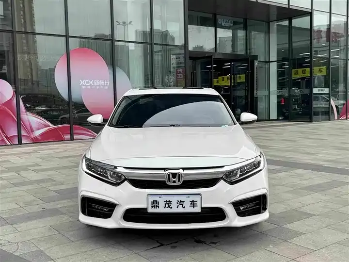 Yingshi 2019 260TURBO exquisite version of the country VI 2