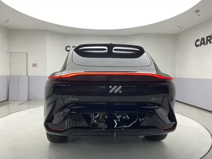 IM LS7 2024 90kWh Max Elite Rear Drive Edition 6