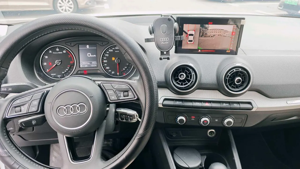 Audi 2020 Q2L 1.4TFSI 35TFSI Fashion Dynamic Automatic 10