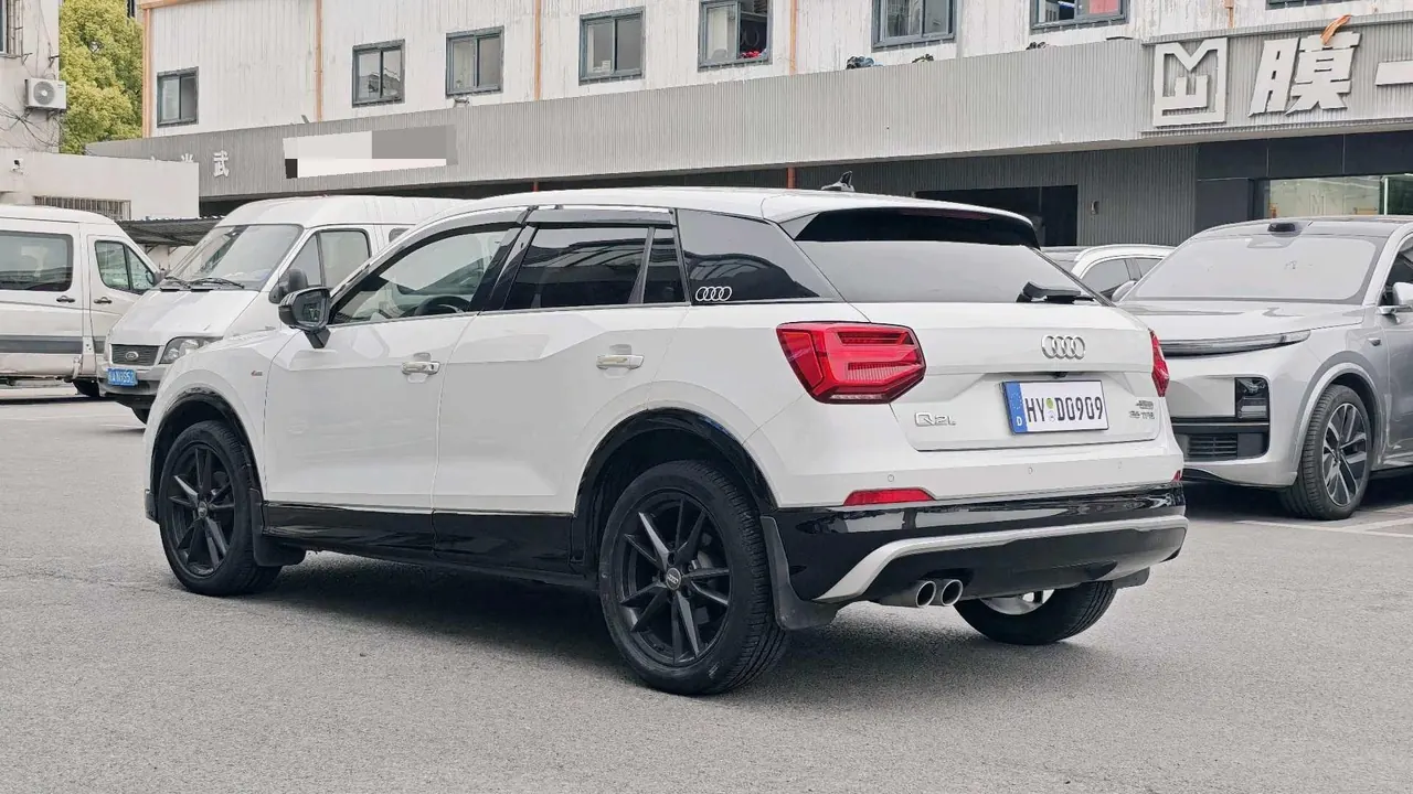 Audi 2020 Q2L 1.4TFSI 35TFSI Fashion Dynamic Automatic 9