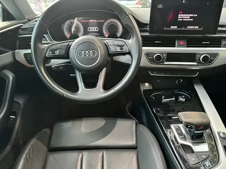 Audi A5 (Imported) 2022 Sportback 40 TFSI Fashion Dynamic 6