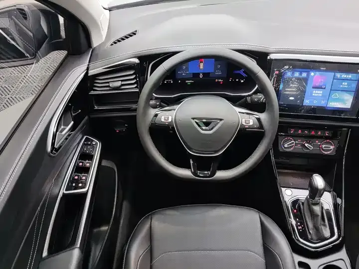 Jetta VS7 2022 Black Front Edition 1.4T Auto Enjoy Edition Pro 9