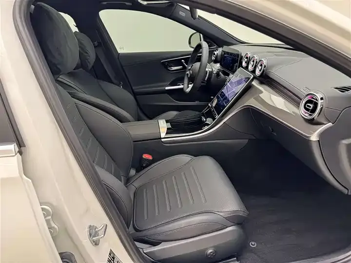 Mercedes Benz Class C 2023 to C 260 L Sports Edition 10