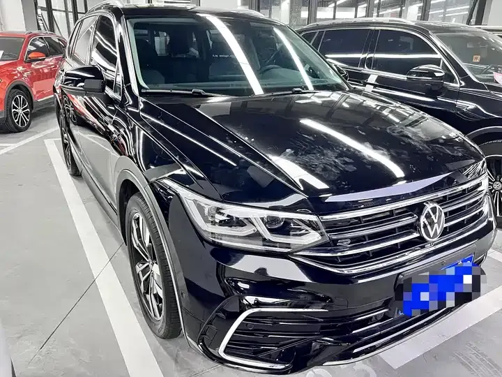 Touang L 2022, 330 TSI, Automatic, Two-Wheel Drive, Comfort Edition 3