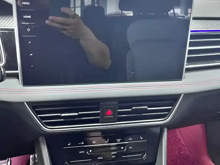 Touang L 2022, 330 TSI, Automatic, Two-Wheel Drive, Comfort Edition 6