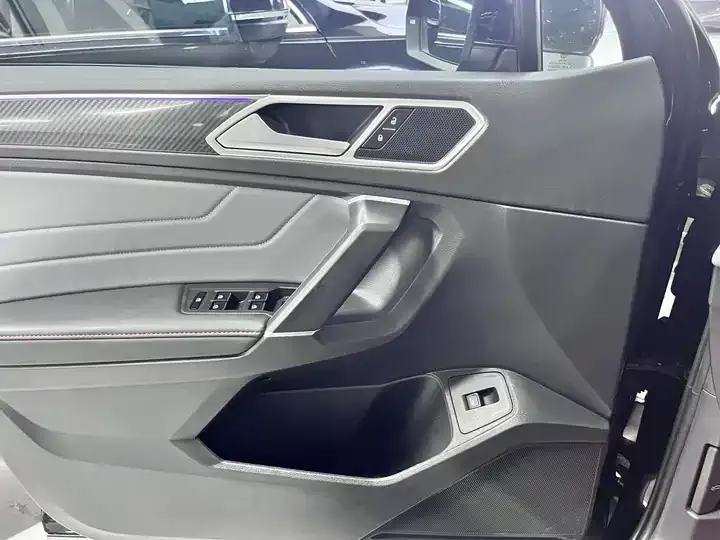 Touang L 2022, 330 TSI, Automatic, Two-Wheel Drive, Comfort Edition 8