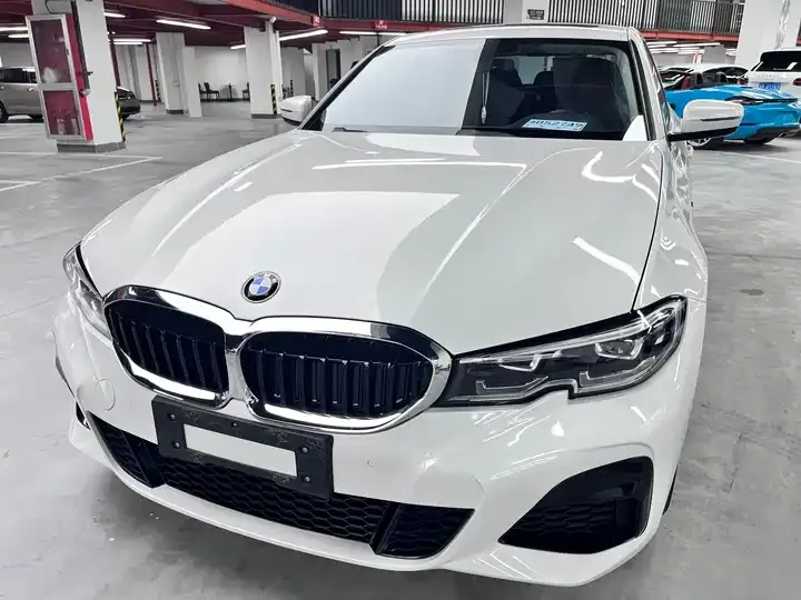 BMW 3 Series 2022 320Li M Sports Suit - View 1