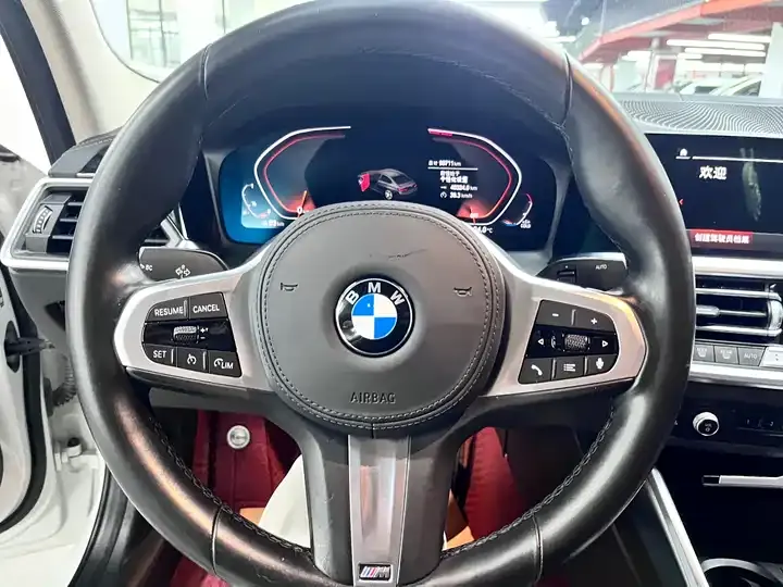 BMW 3 Series 2022 320Li M Sports Suit 5