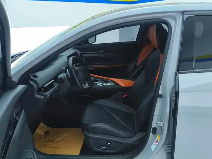 ChangAn UNI-V 2022 1.5T Honorable Model 9