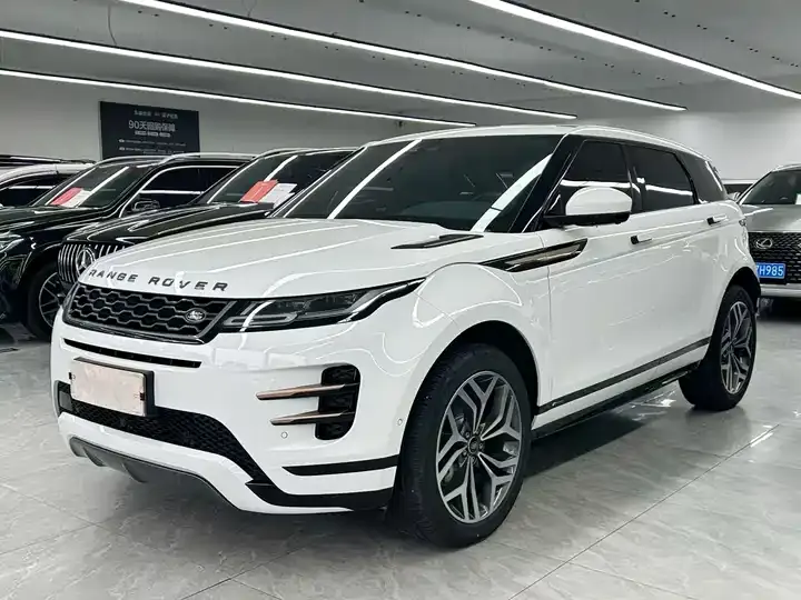 Range Rover Aurora 2020 249PS R-DYNAMIC SE Sports Technology Edition - View 1