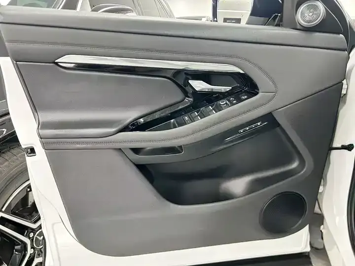 Range Rover Aurora 2020 249PS R-DYNAMIC SE Sports Technology Edition 12