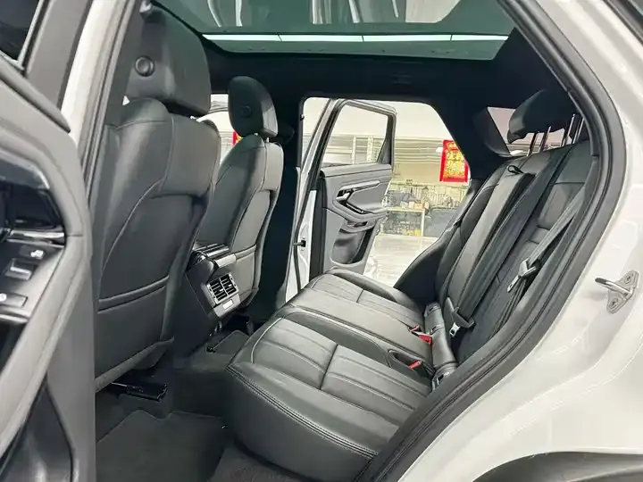 Range Rover Aurora 2020 249PS R-DYNAMIC SE Sports Technology Edition 8